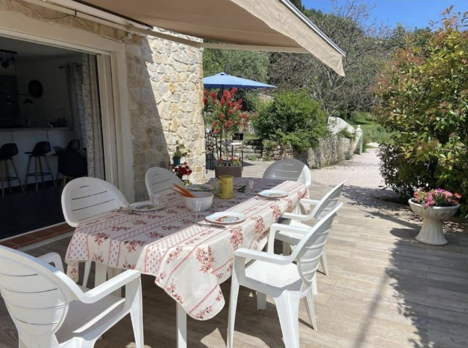 240 m² villa with swimming pool in Tourrettes sur loup