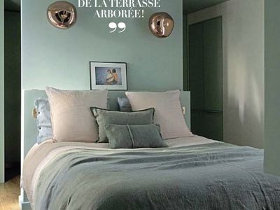 Luxury Triplex Retreat Near Arc de Triomphe with Terrace & Hammam