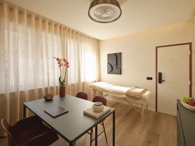 Acoustic Workshop & Wellness Space in Paris