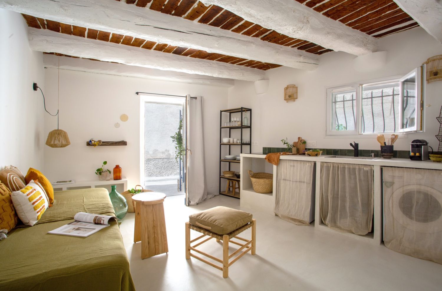 Apartment in Old Antibes