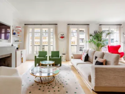Haussmannian Apartment on Avenue Victor Hugo | Paris Event Venue
