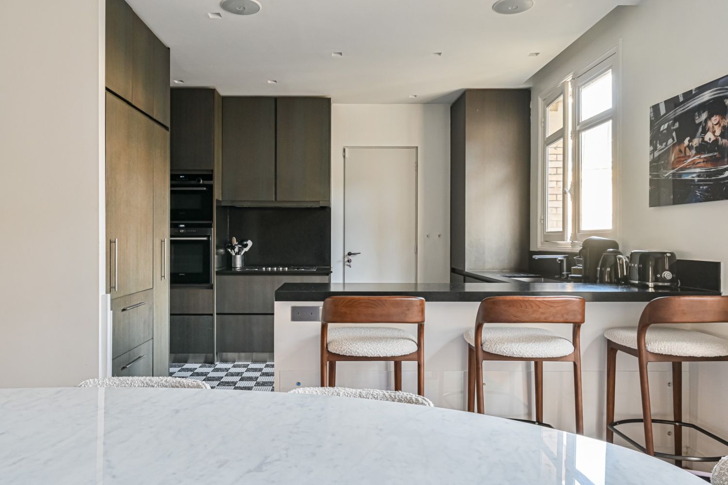 Haussmannian Apartment on Avenue Victor Hugo | Paris Event Venue
