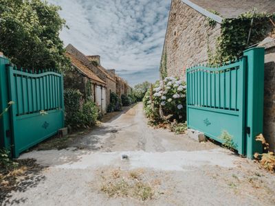 Charming POP decor house between land and sea 