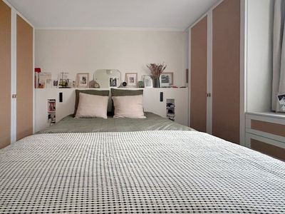 Bright Family Apartment with Garden Terrace for Meetings & Photoshoots