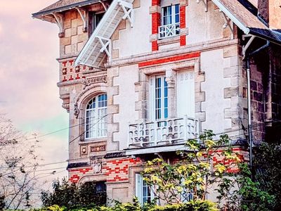 Charming Early 20th Century Art Deco Villa in the Heart of Bordeaux