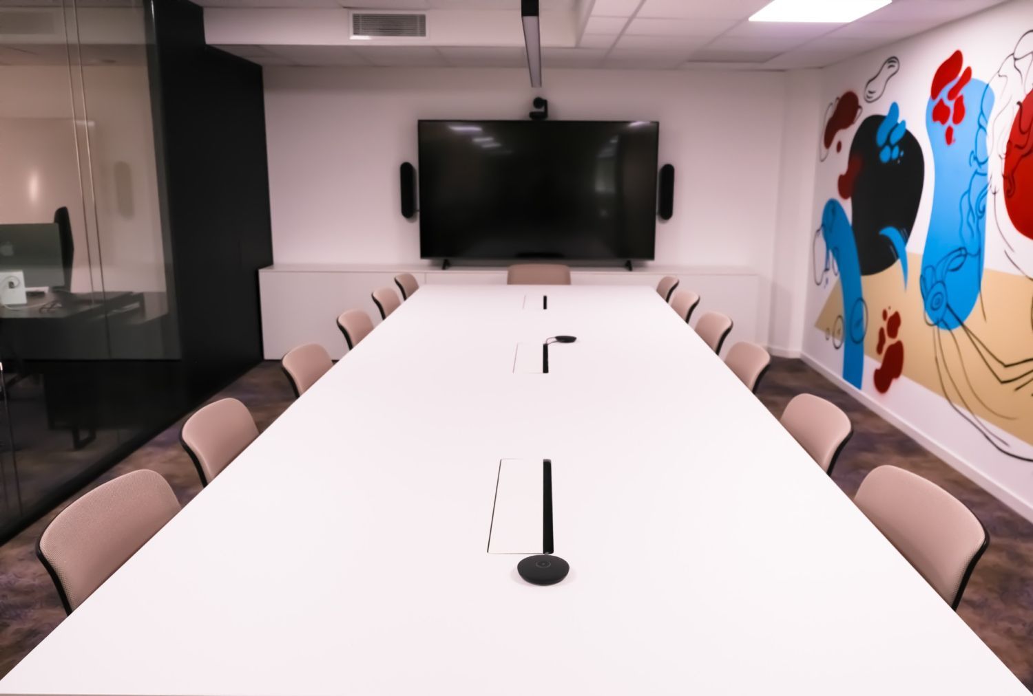 Salle de réunion 14 à 16 personnes