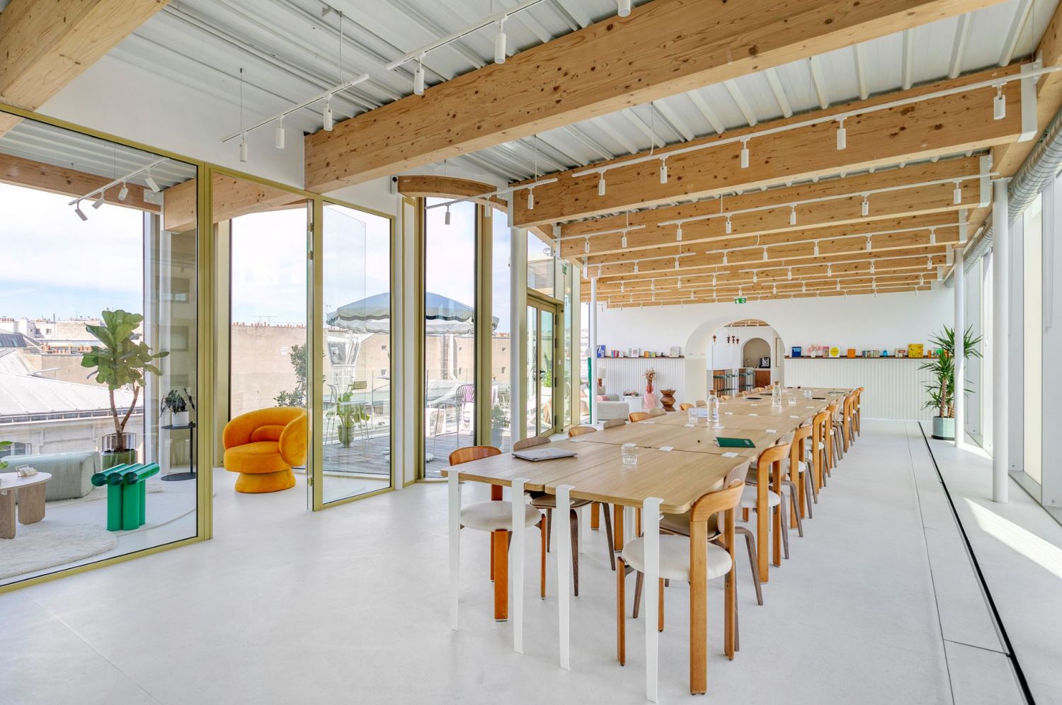 Exclusive 230m² Paris Event Space with Sacré-Coeur Views