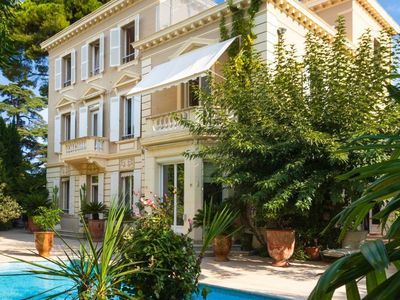 Charming Belle Époque Villa in Cannes with Garden & Event Space