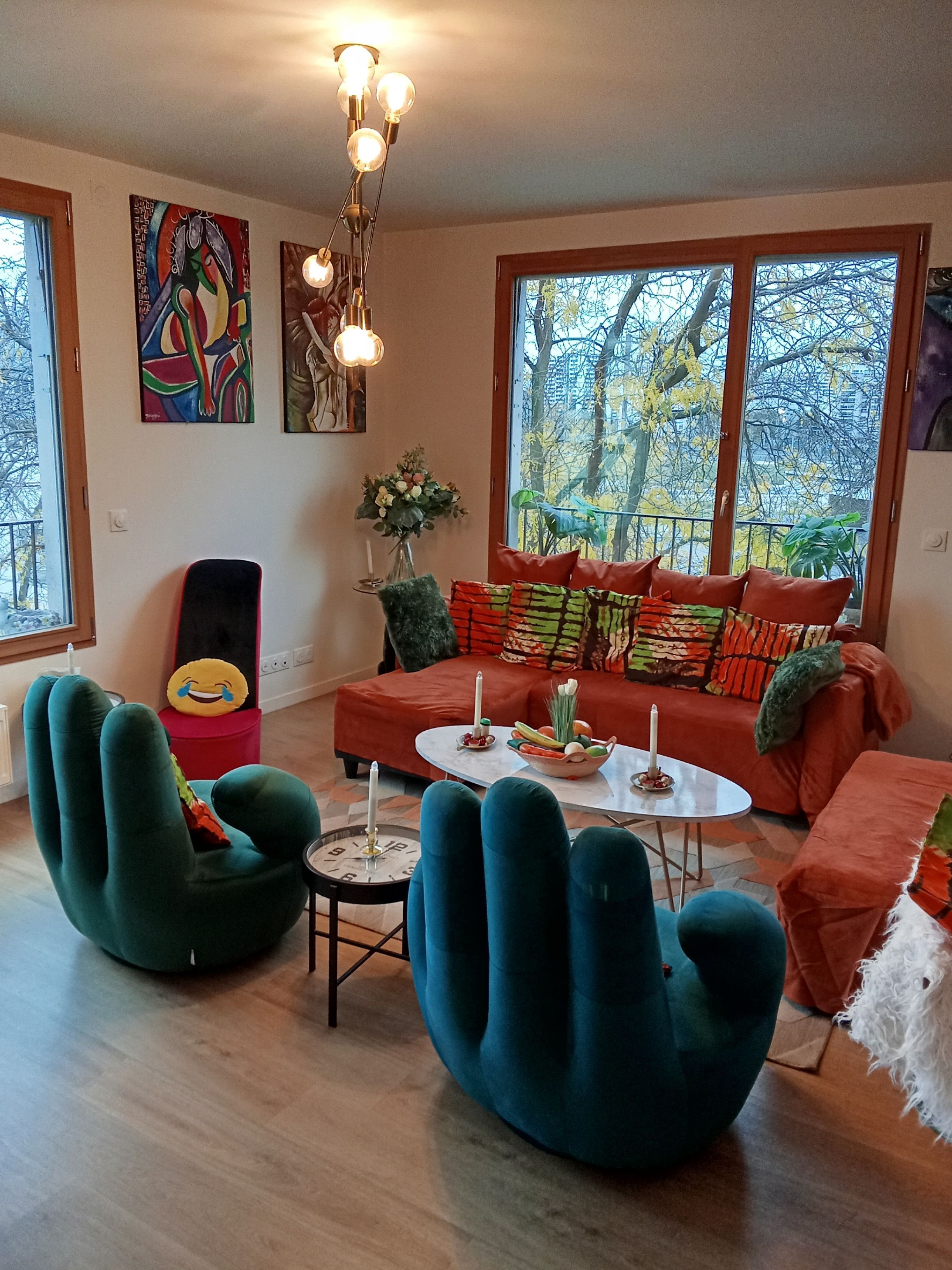Loft Lumineux avec Jardin d'Intérieur à Paris pour Événements & Réunions