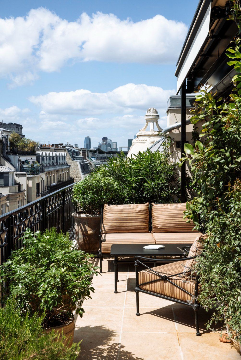 Suite de Luxe Près des Champs-Elysées | Événements & Séjours