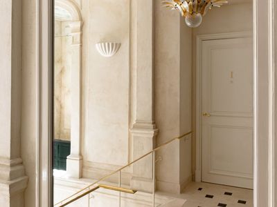 Appartements Privés de Luxe & Espace Événementiel à Paris | 340m² avec Terrasses et Jardin