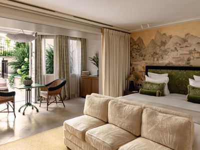 Appartements Privés de Luxe & Espace Événementiel à Paris | 340m² avec Terrasses et Jardin