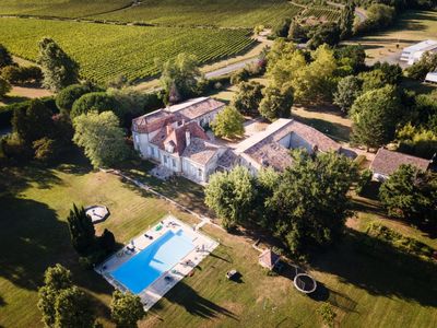 Chartreuse in Dordogne Pilates & Wellness Retreat with Pool & Park