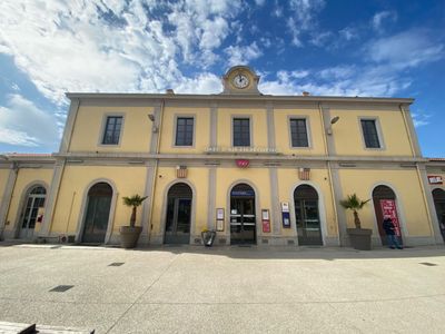 Versatile Event Space in Aix-en-Provence City Center