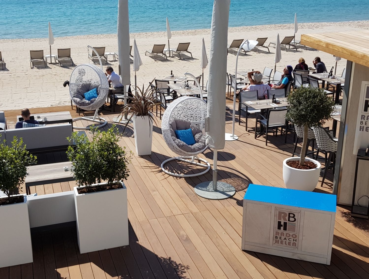 Private Beach Club 