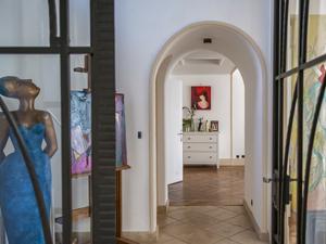 Art deco artist house from 1925 - The creative address to privatise in Paris 14th