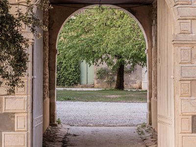 Château Event Venue Near Bordeaux | Seminars, Weddings & More