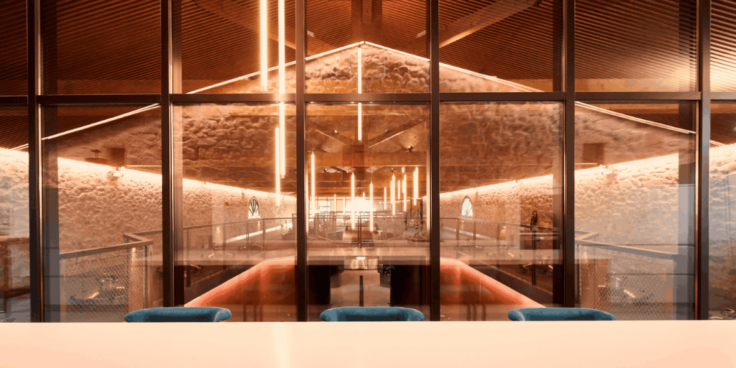 Domaine viticole architectural dans le Pic St Loup