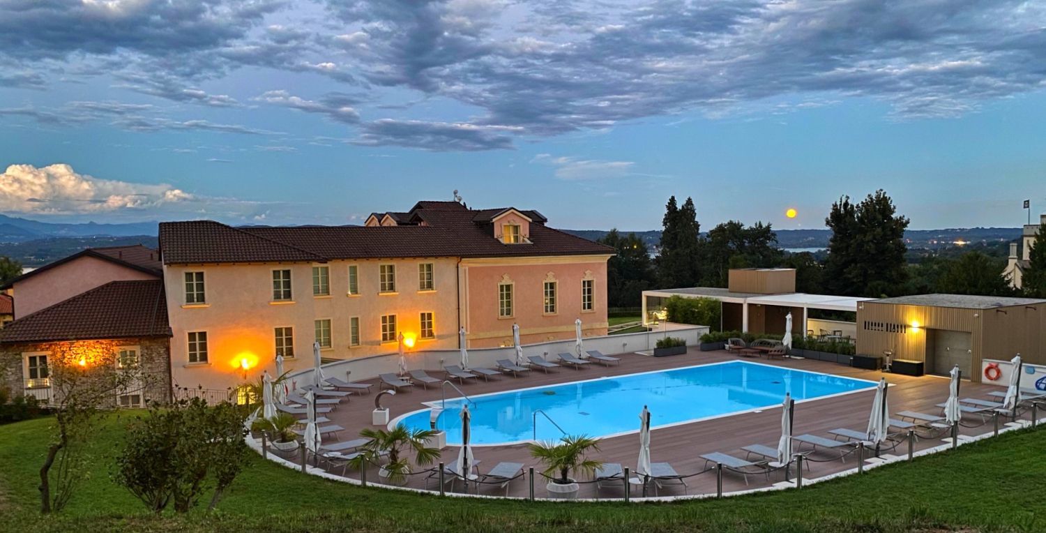 Exclusive use of a historic castle / 5*hotel   - Lake Maggiore - Italy