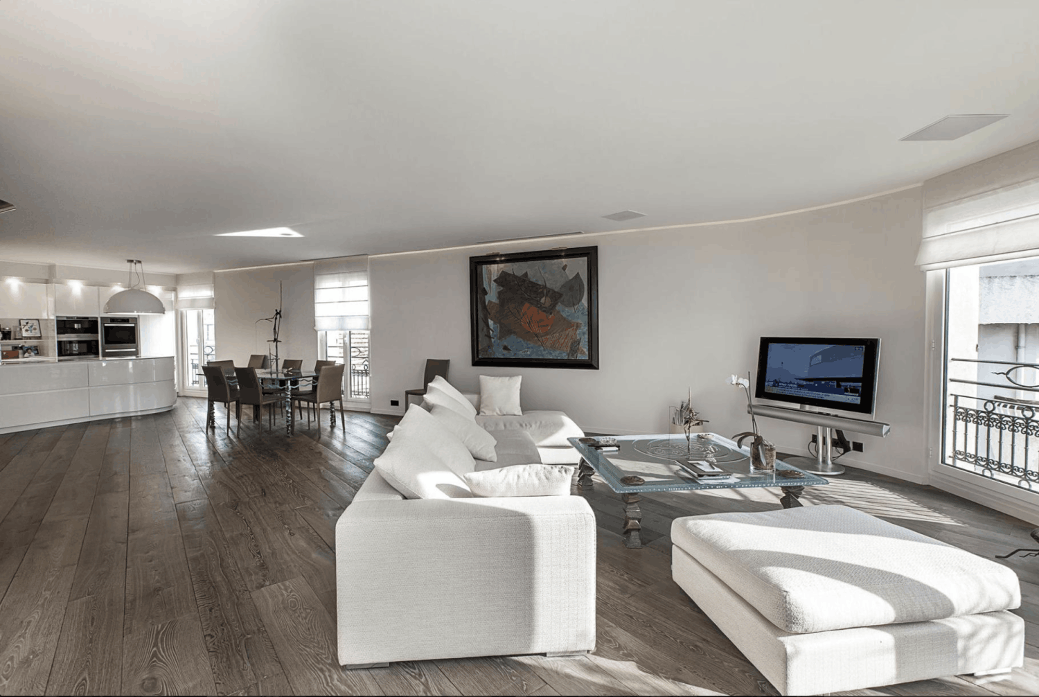 Luxury Duplex Apartment in Cannes Facing Palais des Festivals
