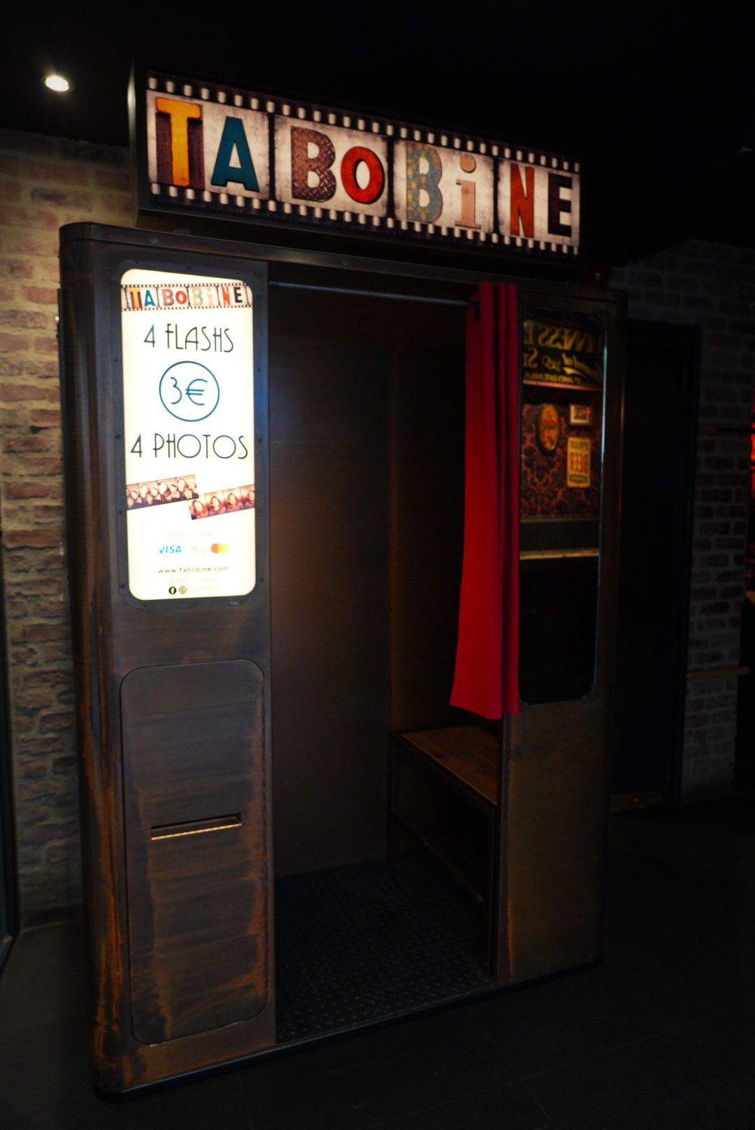 Spacious Pub in Cannes for Events Near the Croisette
