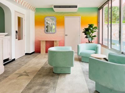 Scenic Cannes Hotel for Events with Garden & 94 Rooms