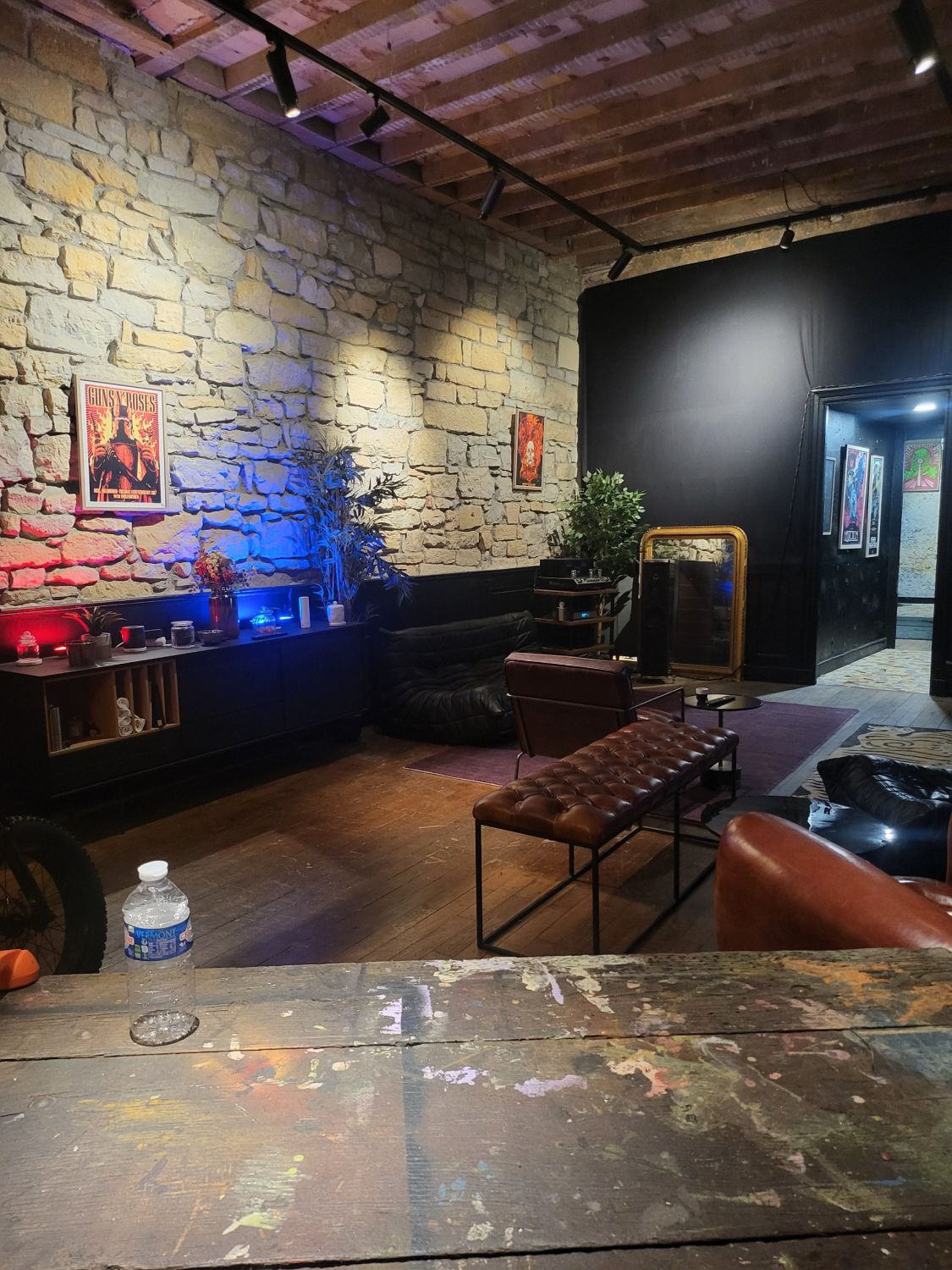 Unique studio in Lyon for content production