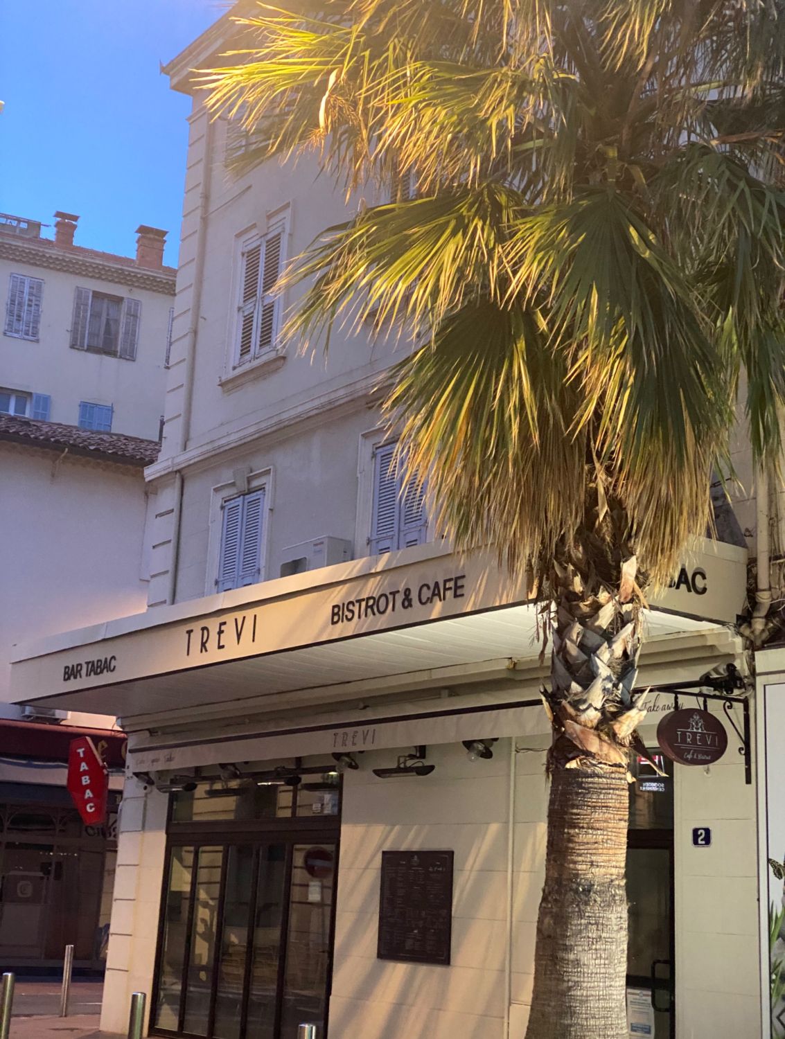 Charming Cannes Bistro Café Facing Palais des Festivals