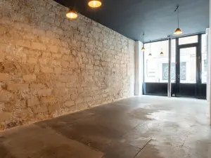 Pop-Up Store Venue in Le Marais for Events & Exhibitions