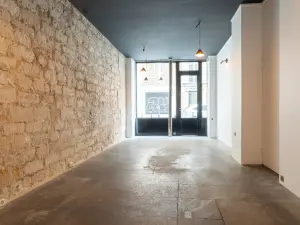 Pop-Up Store Venue in Le Marais for Events & Exhibitions
