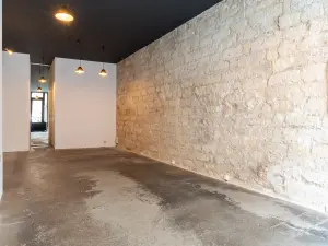 Pop-Up Store Venue in Le Marais for Events & Exhibitions