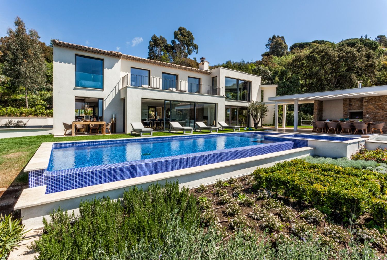  Villa contemporaine avec vue imprenable