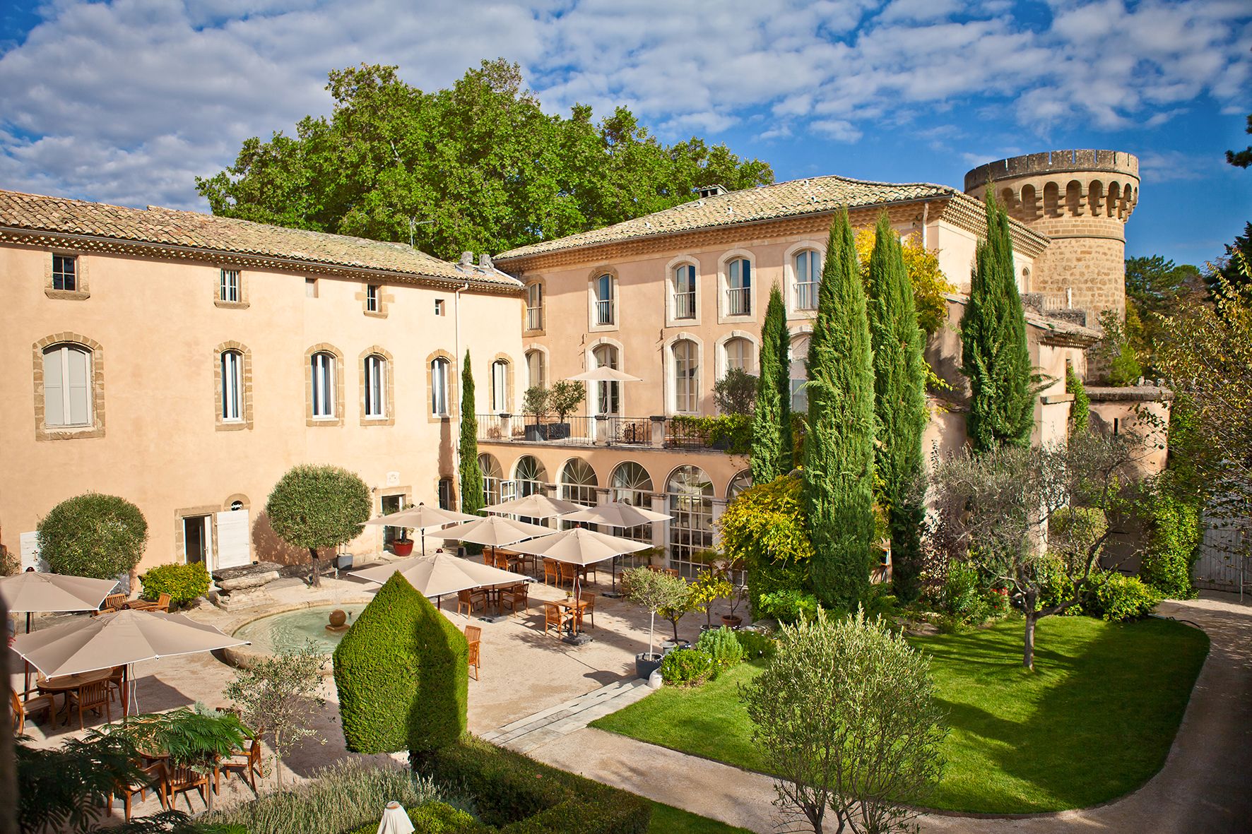 Château - An Eco-Responsible Haven of Peace in the Heart of Provence