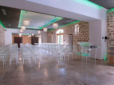 Château - An Eco-Responsible Haven of Peace in the Heart of Provence