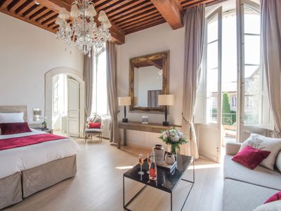 Château - An Eco-Responsible Haven of Peace in the Heart of Provence