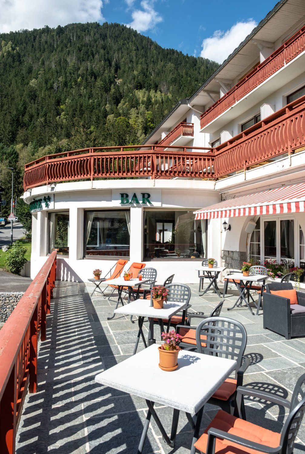 Hotel with breathtaking view of the Mont-Blanc