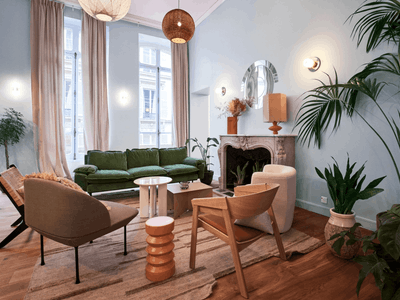 Élégant Hôtel Particulier pour Événements à Paris avec Jardin
