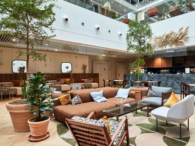 Modern 8-Storey Event Space in Paris with Rooftop Garden