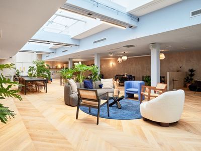 ESPACE PONT DE NEUILLY