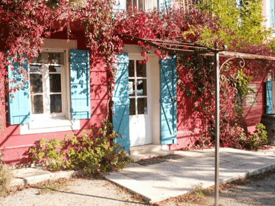 Wine Estate Seminar Venue in Provence for Up to 200 Guests