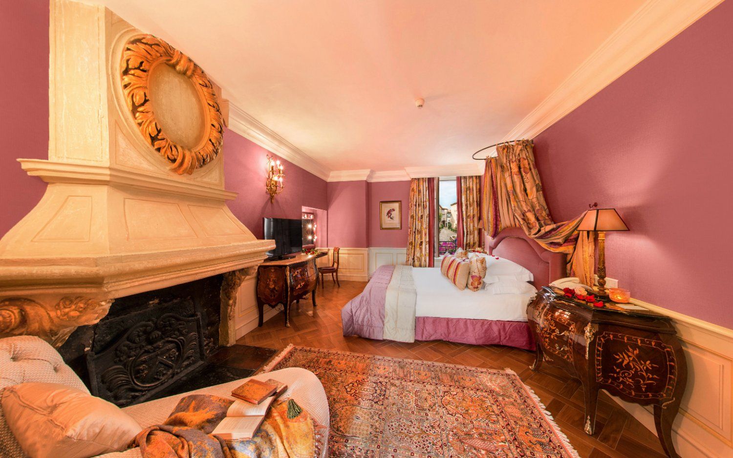 Luxury Event Venue in Saint-Paul-de-Vence with Panoramic Views