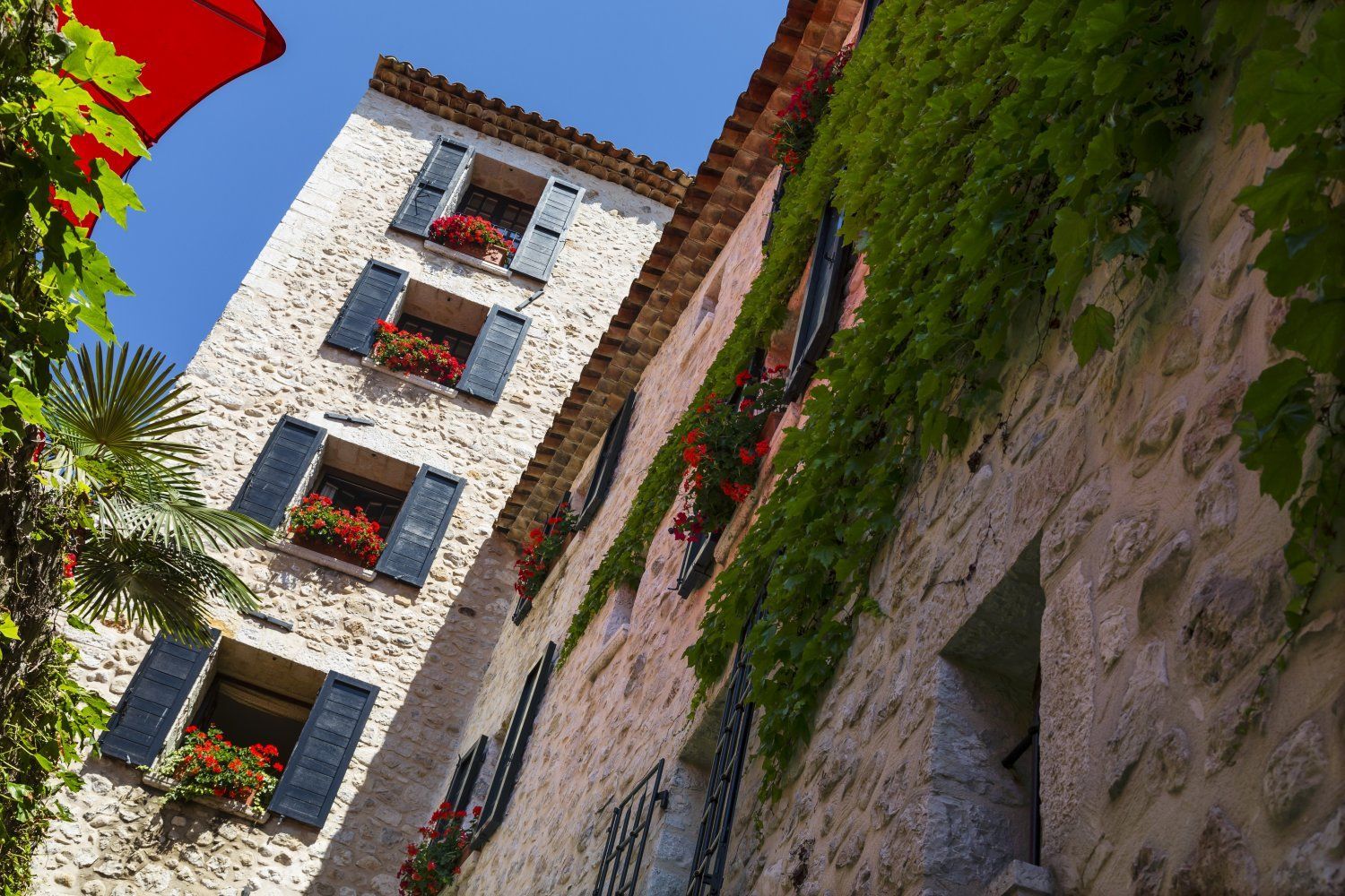 Authentic chateau in the heart of medieval Saint-Paul de Vence