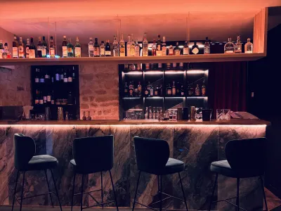 Restaurant and cocktail bar