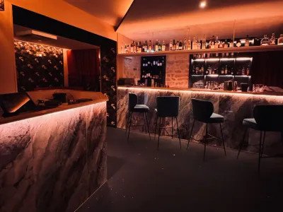 Restaurant and cocktail bar