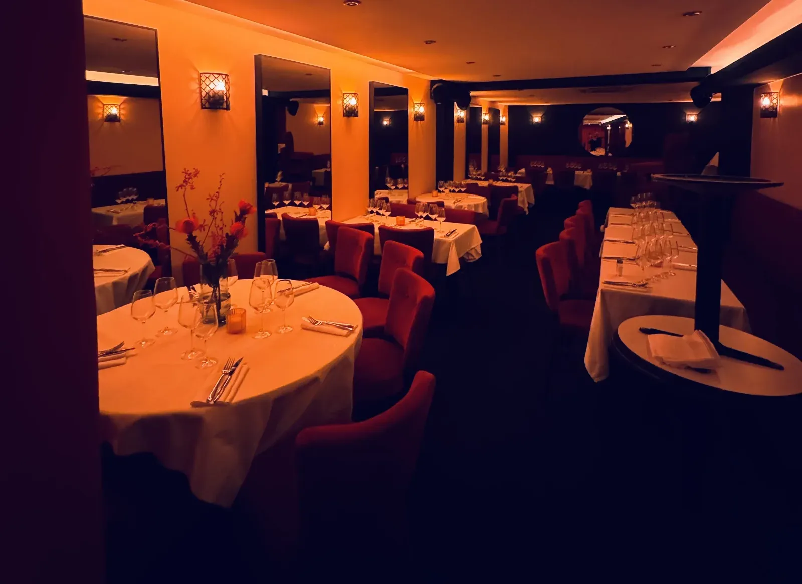 Restaurant et bar à cocktail