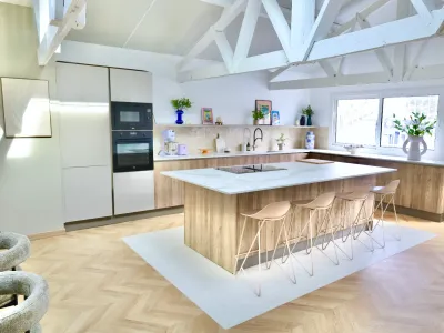 60m² Studio Kitchen - L'Atelier Parfait pour Créateurs & Chefs