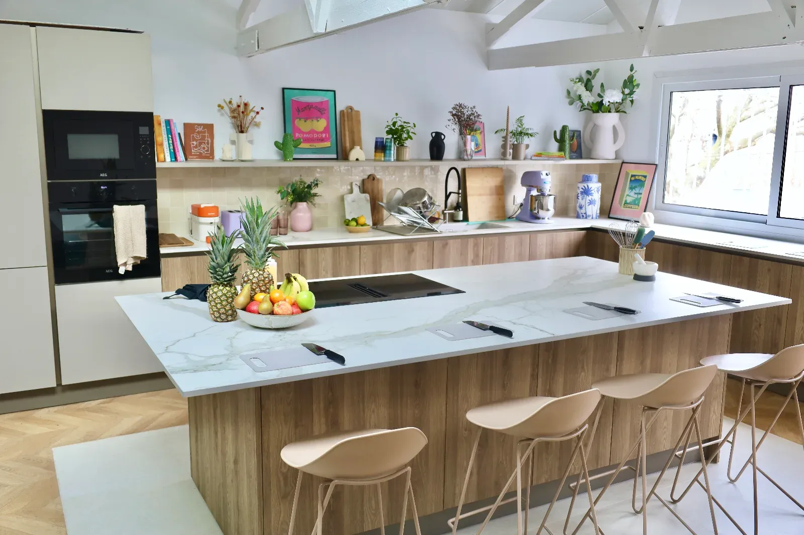 60m² Studio Kitchen - L'Atelier Parfait pour Créateurs & Chefs