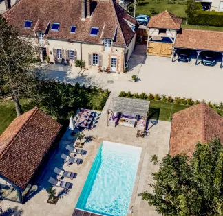 Luxury and authenticity in Champagne (10-12 people)