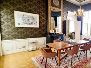 Manoir du 17ème siècle à Aix-en-Provence pour événements & productions