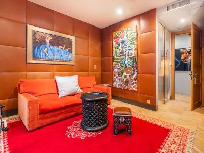 Luxury 250 m² Saint-Germain Apartment for Events & Productions